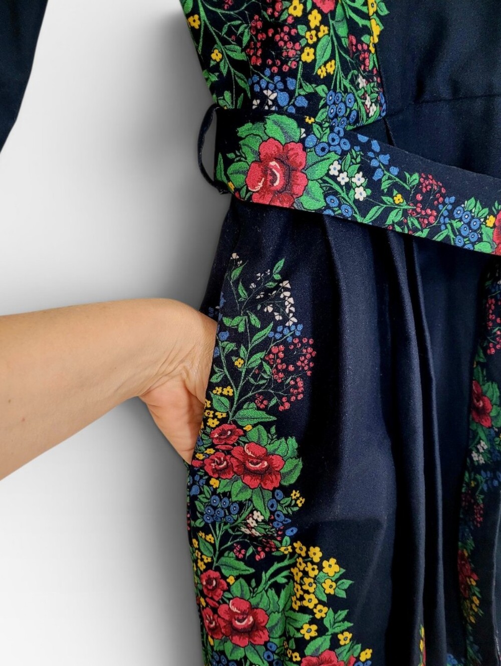 NWT PALAVA UK Beatrice Black Hungarian Flower Retro Belted Midi Dress US 10 - Picture 10 of 15